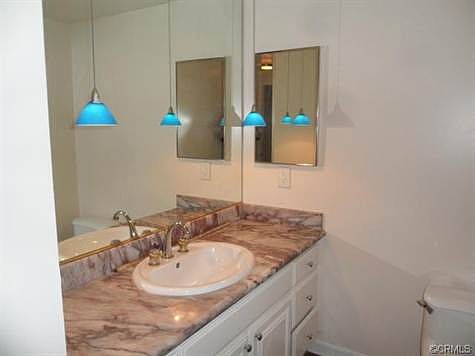 4th image of 838 N Doheny Dr APT 1406