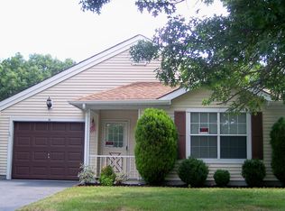 10 Bell Wood Ct, Barnegat, NJ 08005