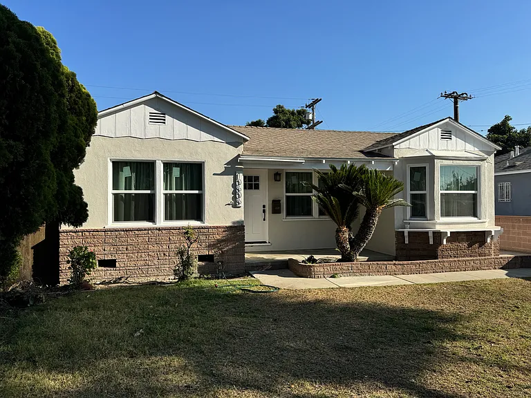 10606 Bryson Ave — Photo 1