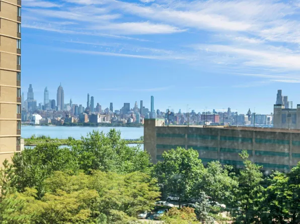 45 River Dr S APT 702, Jersey City, NJ 07310