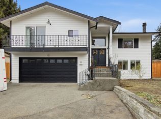 10216 12th Ave SW, Seattle, WA 98146