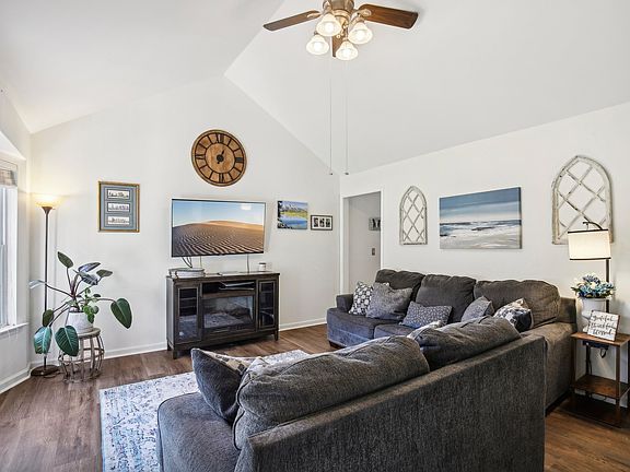 5th image of 7314 Horn Tavern Ct