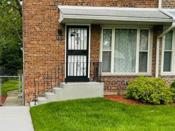 9323 S Calumet Ave, Chicago, IL 60619