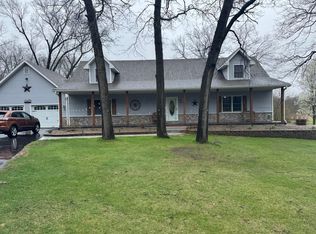 9754 N Charter Rd, Demotte, IN