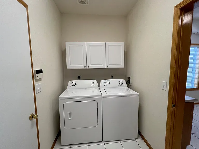 1725 S 50th St #192 — Photo 13