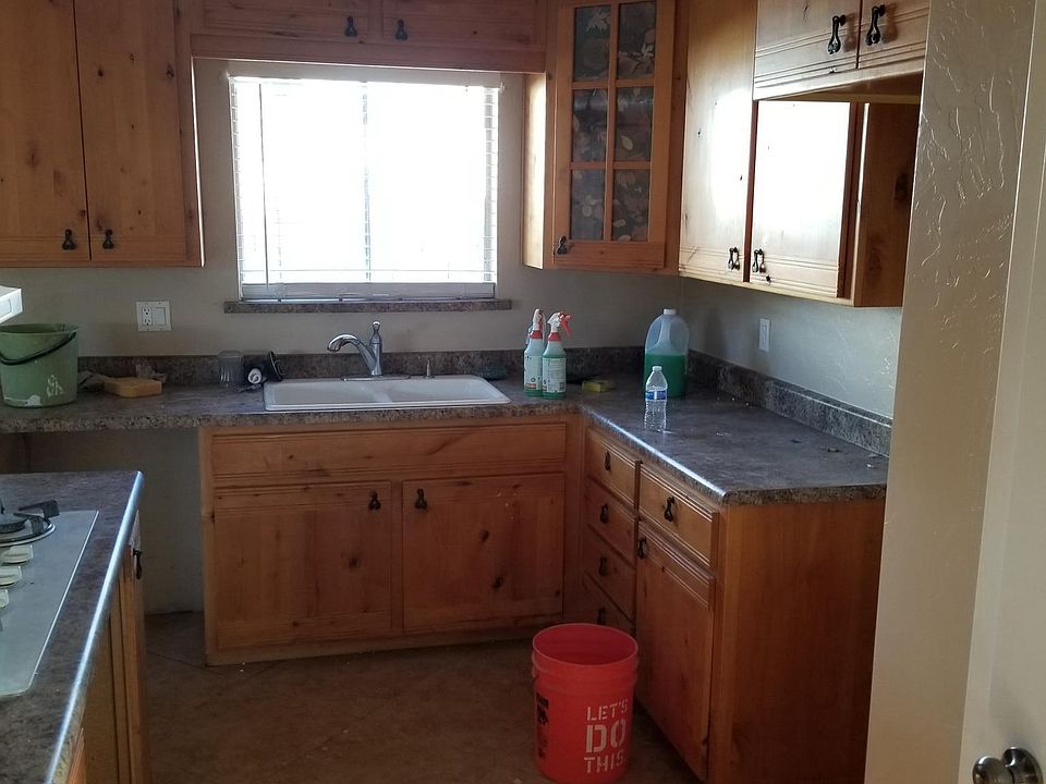 2nd image of 4044 W Glenn Dr
