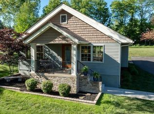 5739 Blandville Rd, Paducah, KY 42001