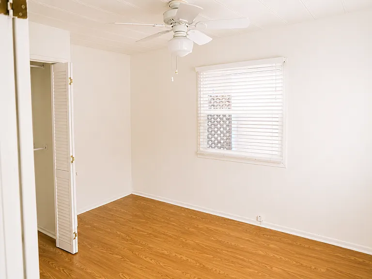 3917 Crest Dr #2 — Photo 5