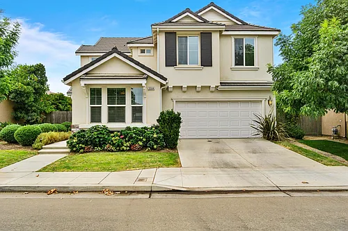 3564 Bellaire Ave Photo 1
