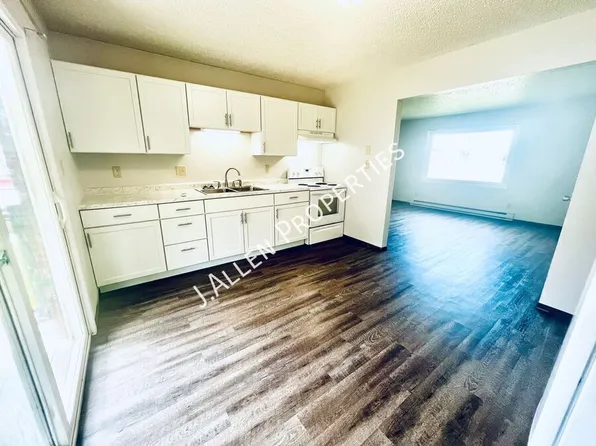 113 Gold Strike Dr APT 4, Norfolk, NE 68701