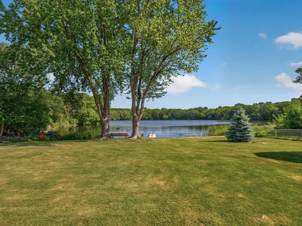 2133 62nd St E, Inver Grove Heights, MN 55077