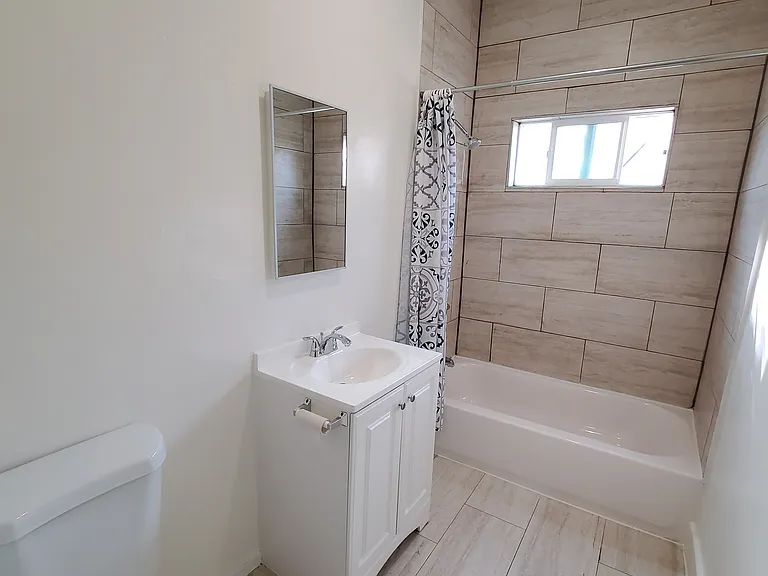 259 Columbia Ave #11 — Photo 8
