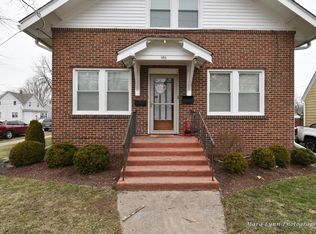 851 W Galena Blvd, Aurora, IL 60506