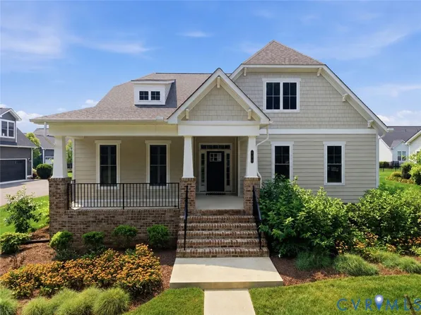 816 Chapman St, Ashland, VA 23005