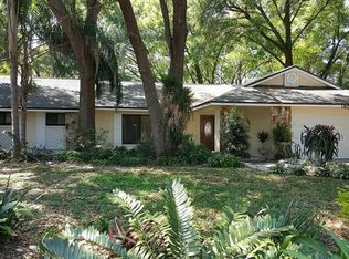 1809 Rachel Ct, Valrico, FL 33594