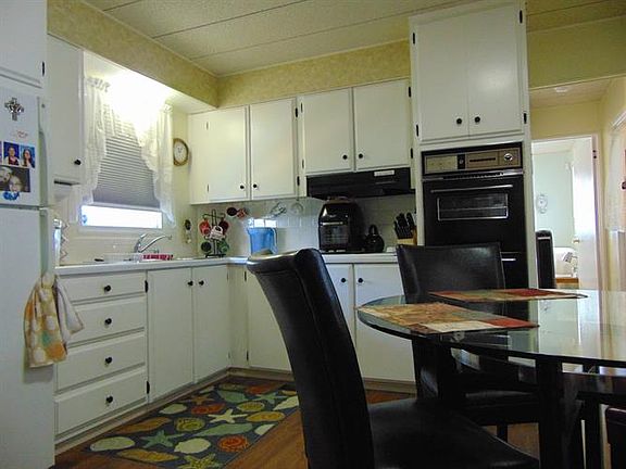 5th image of 114 Hickory Dr