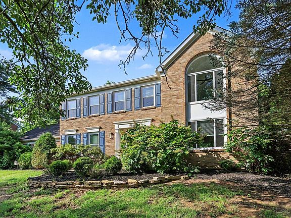 2nd image of 6983 Treeridge Dr