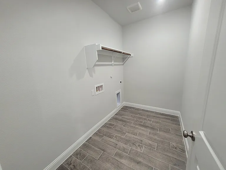 2302 Doe Branch Ln — Photo 13