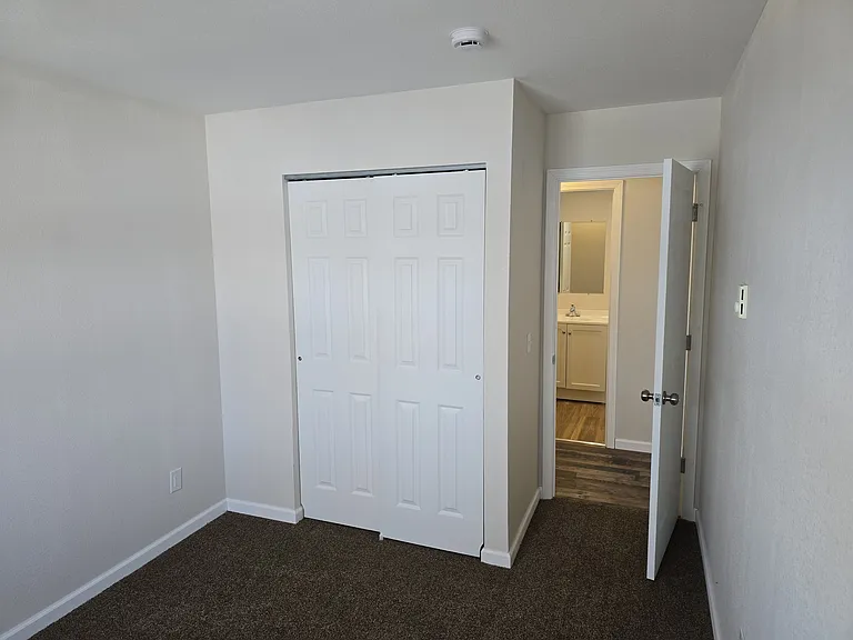1626 Brooke Park Dr — Photo 11