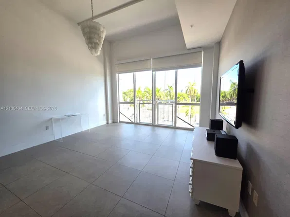 244 Biscayne Blvd APT 337, Miami, FL 33132