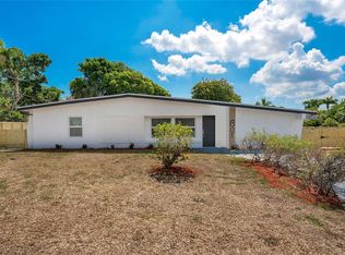 801 SE 15th St, Stuart, FL 34994