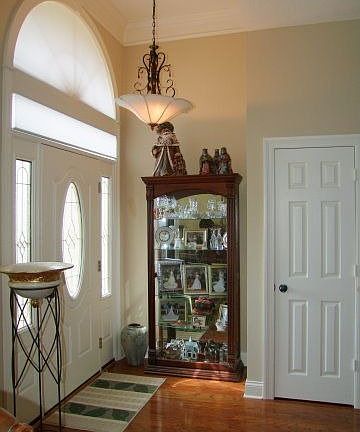 Large Foyer with Tall Ceiling