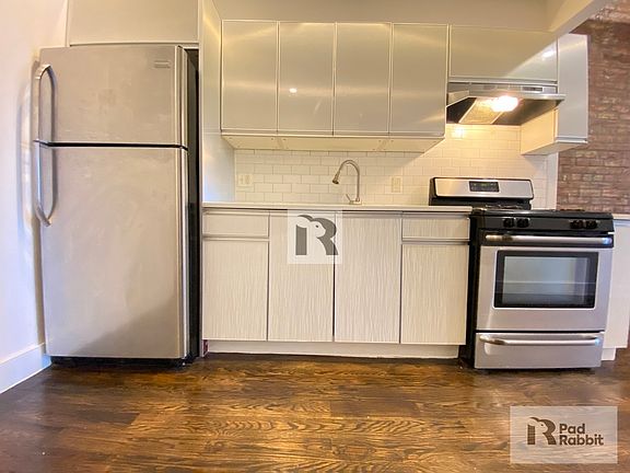 5th image of 798 Macon St #2B