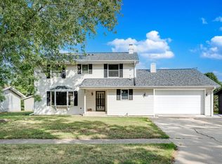 455 N Shabbona St, Coal City, IL 60416