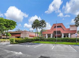 3160 Holiday Springs Blvd #7-104, Margate, FL 33063