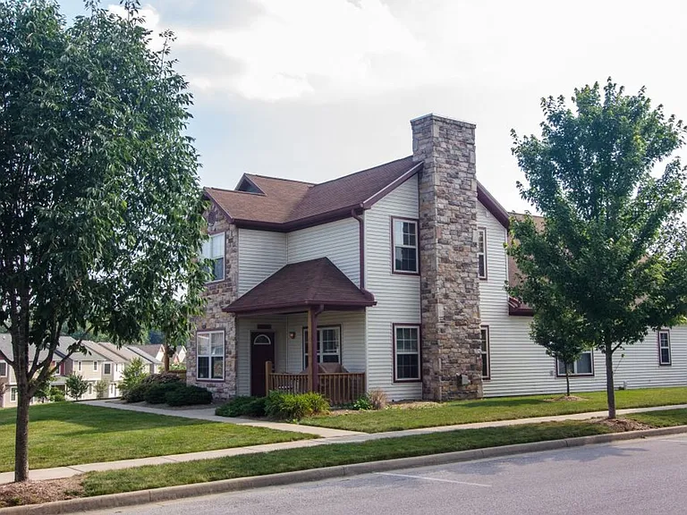 Meadow Creek | Specials Available — Photo 302