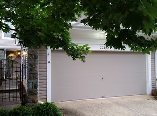 20422 Remsbury Pl, Montgomery Village, MD 20886