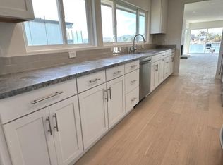 532 Fathom Dr, San Mateo, CA 94404