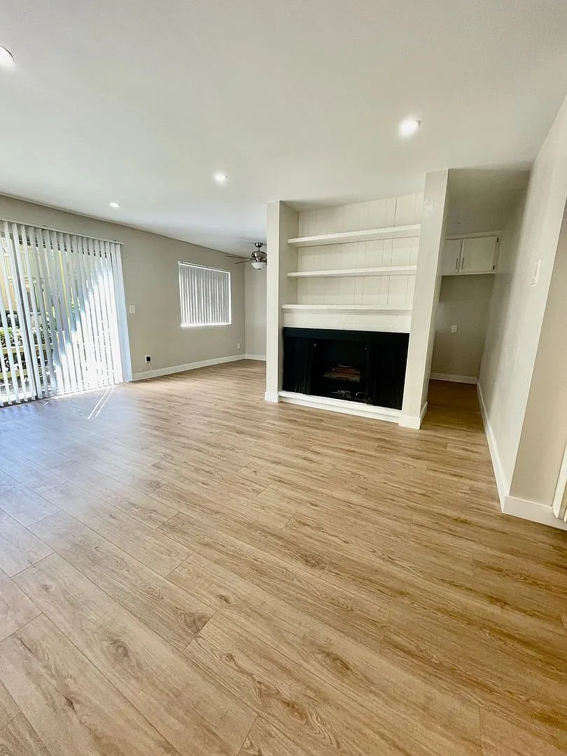 7531 Knott Ave — Photo 1