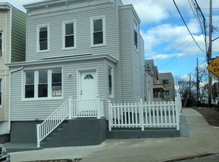 3050 Barker Ave, Bronx, NY 10467