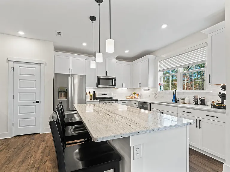 6922 Doddridge Ln — Photo 13