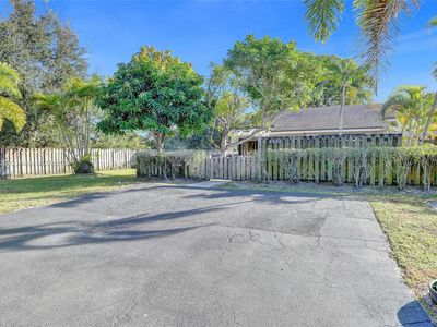 930 NW 53rd St, Pompano Beach, FL, 33064