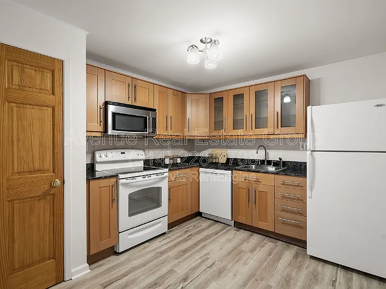 12800 Portulaca Dr #F — Photo 12