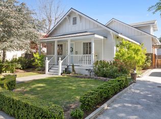 216 N Myrtle Ave, Monrovia, CA 91016