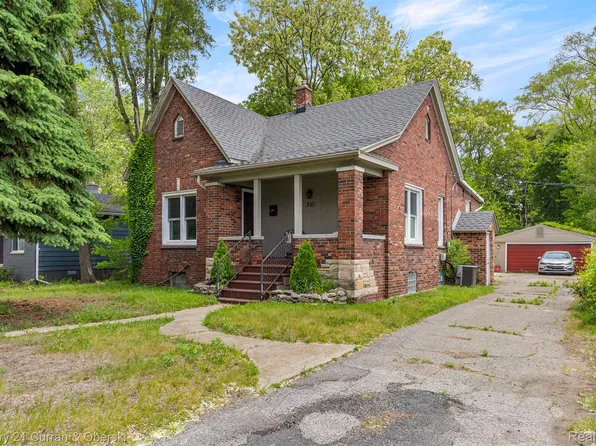 210 Saint Louis St, Ferndale, MI 48220