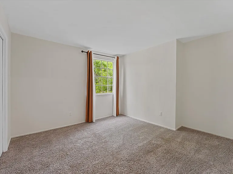 4007 Ridgebrook Dr #4007 — Photo 16