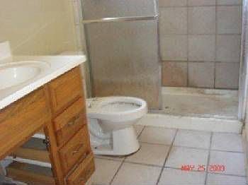 5th image of 2661 Mozart Ave