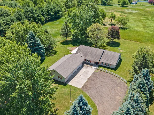 5160 E B Ave, Richland, MI 49083