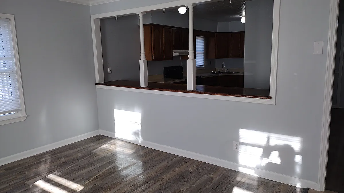 Building Photo - 346 Hazel Lawn Dr #2