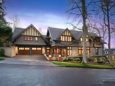 2007 SW 19th Ave, Portland, OR, 97201