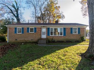 2426 Buckingham Rd, Burlington, NC 27217