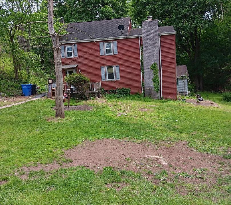 1st image of 895 Lewisberry Rd