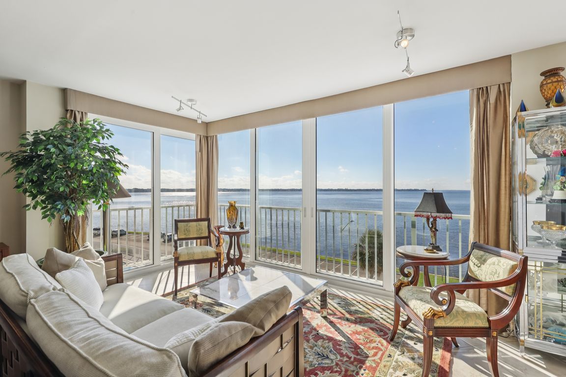 Lancaster Terrace 3B-S2609-002.jpg