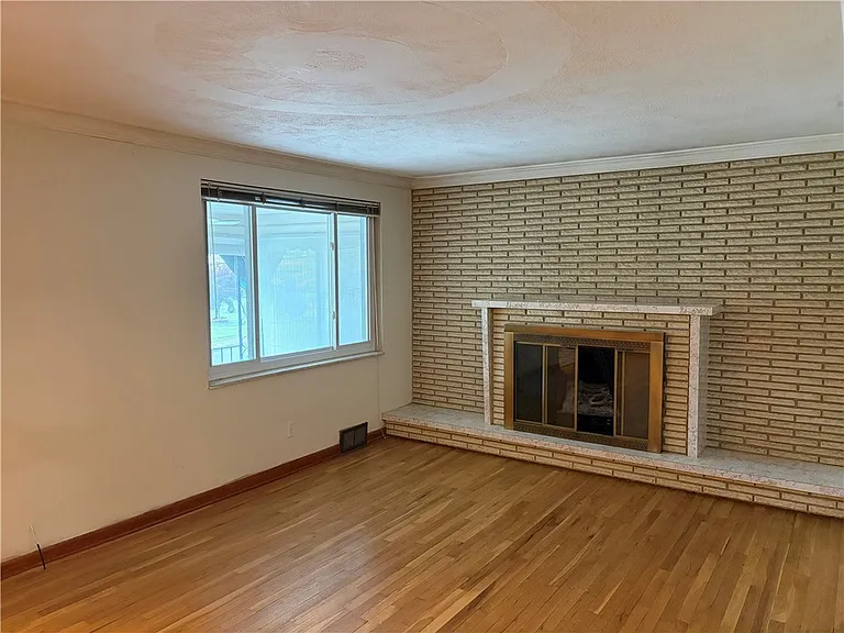 700 Filmore Rd — Photo 6