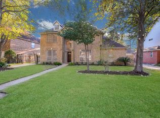 13211 Jessica Ln, Houston, TX 77069
