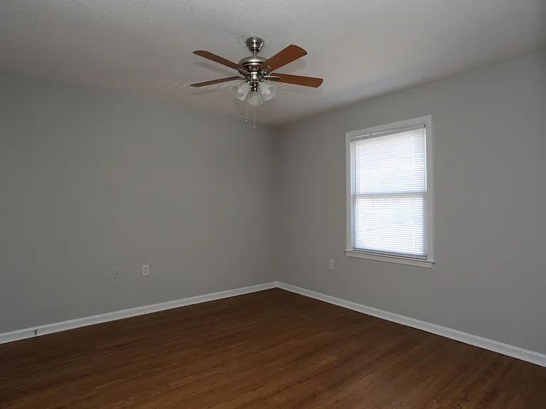 1807 Chandler Rd #17 — Photo 5